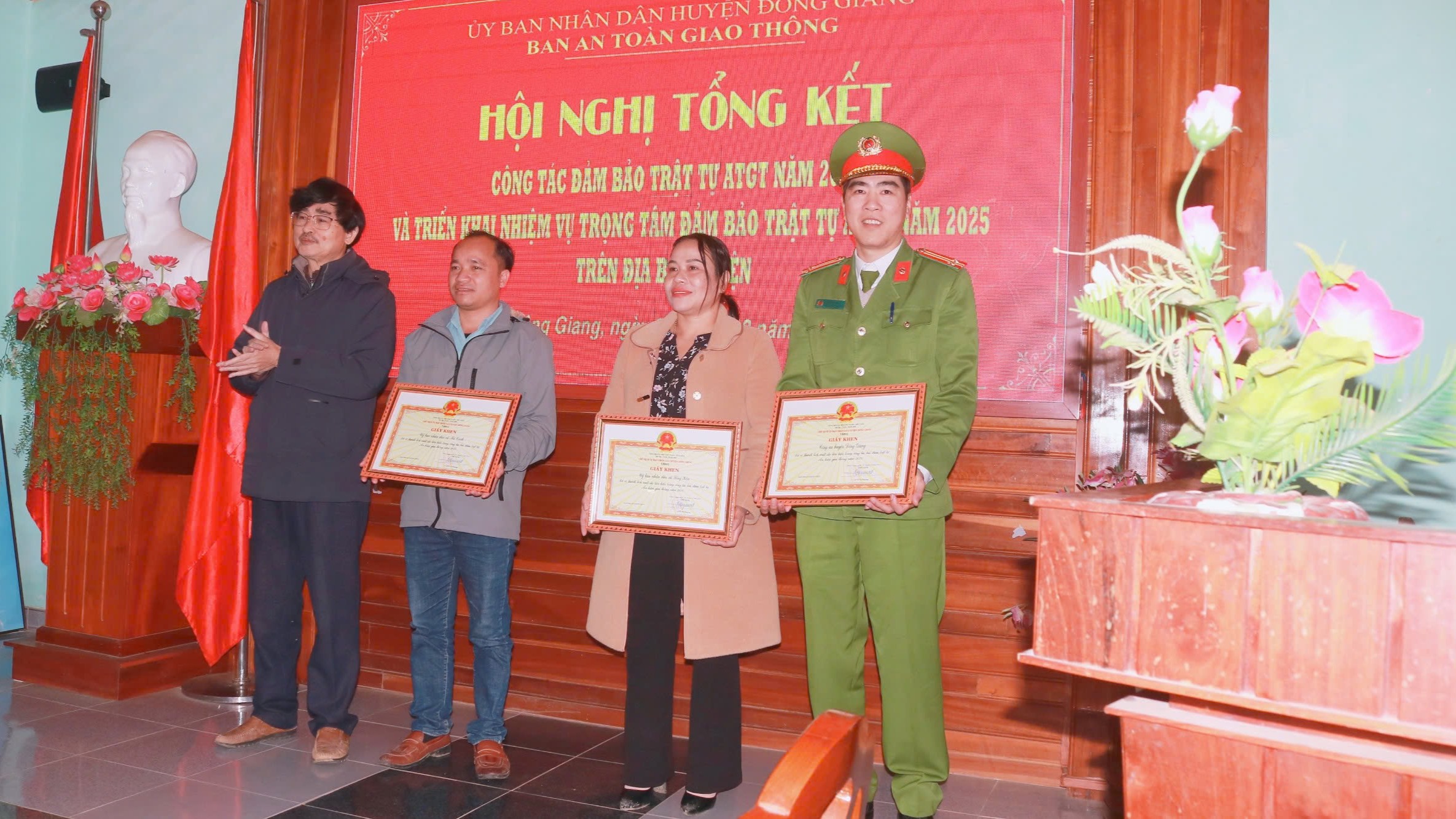 Xử phạt trên 510 trường hợp vi phạm luật giao thông đường bộ