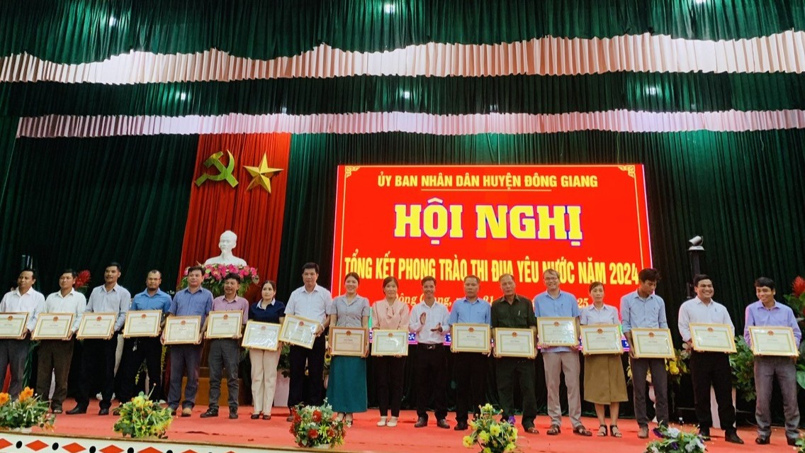 Khen thưởng 25 tập thể, 112 cá nhân trong phong trào thi đua yêu nước 2024