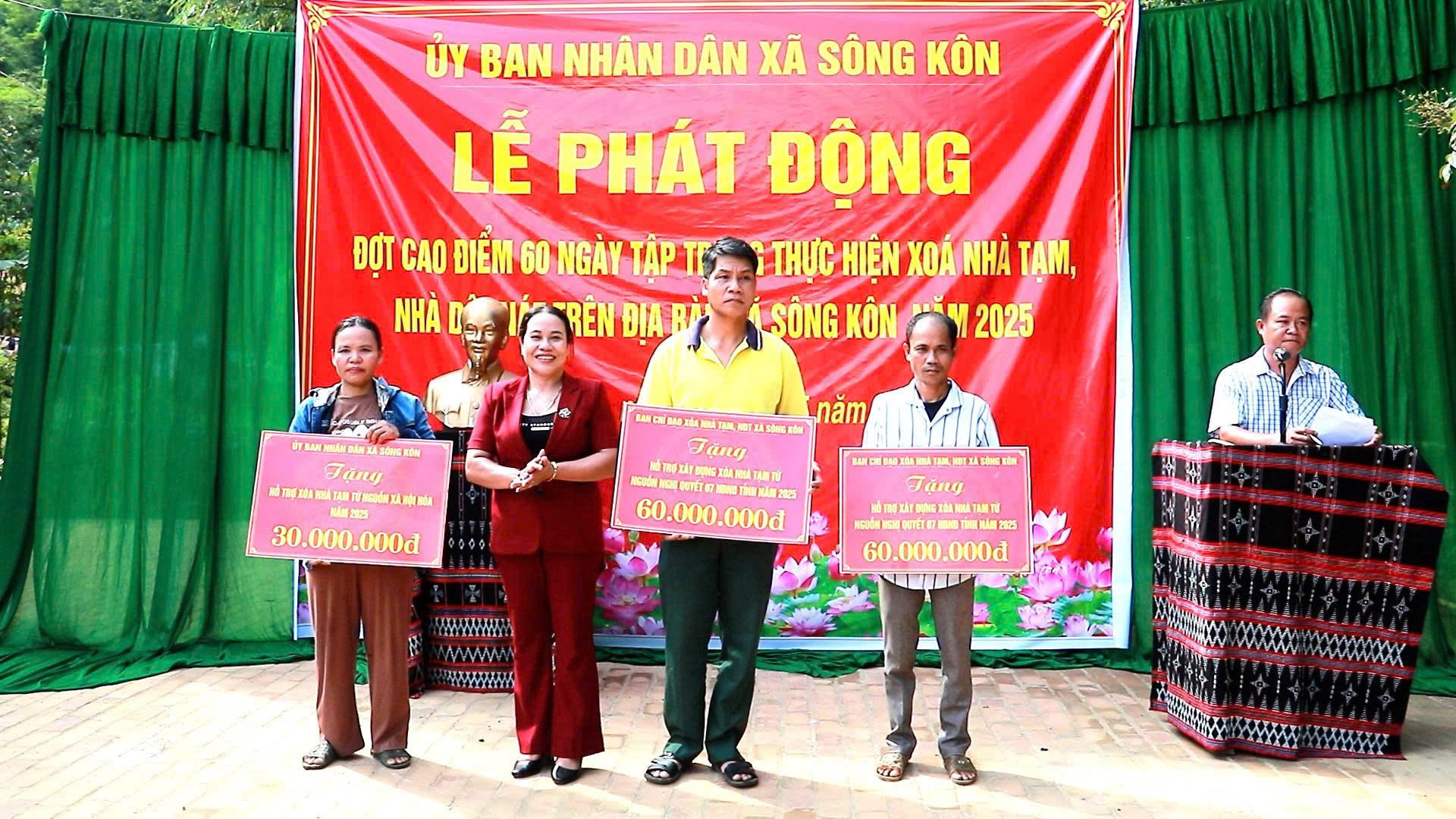 Xã Sông Kôn long trọng tổ chức Lễ phát động đợt cao điểm 60 ngày tập trung thực hiện xóa nhà tạm, nhà dột nát